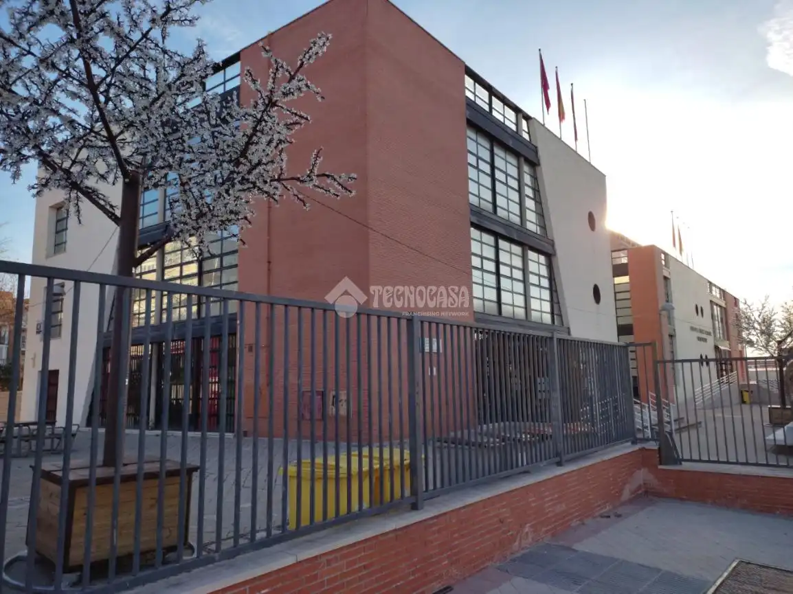 Vista exterior de Piso en venta en Madrid con Aire acondicionado y Calefacción