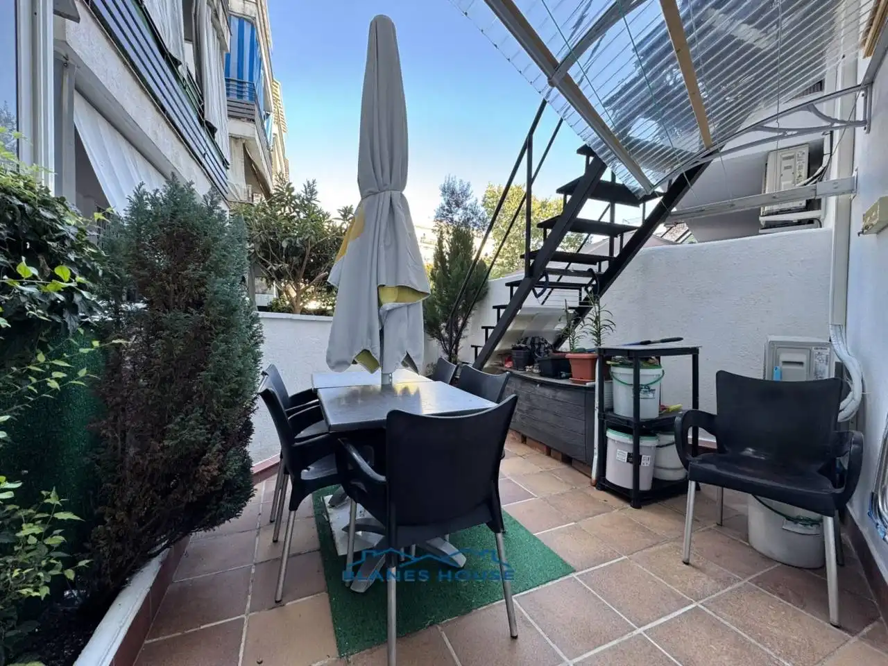 Wohnung mit Aufzug zum Verkauf in Calle Gavarres 0