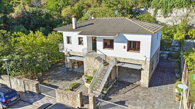 Casa-chalet en Venta en  Carrer Castanyers en Arbúcies
