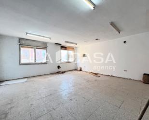 Premises for sale in Badalona