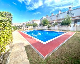 Swimming pool of Single-family semi-detached for sale in El Vendrell  with Terrace and Balcony