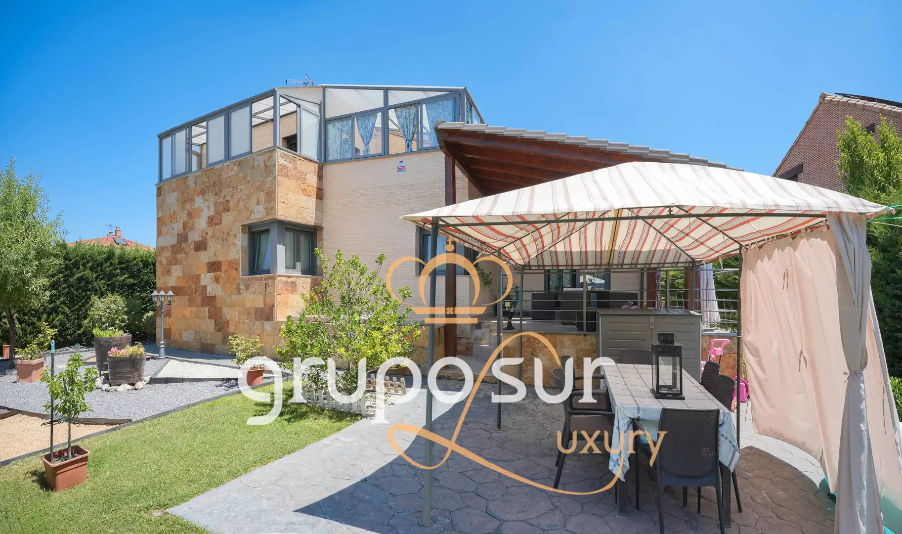 Terraza de Casa o chalet en venta en Aldeamayor de San Martín con Calefacción, Jardín privado y Terraza