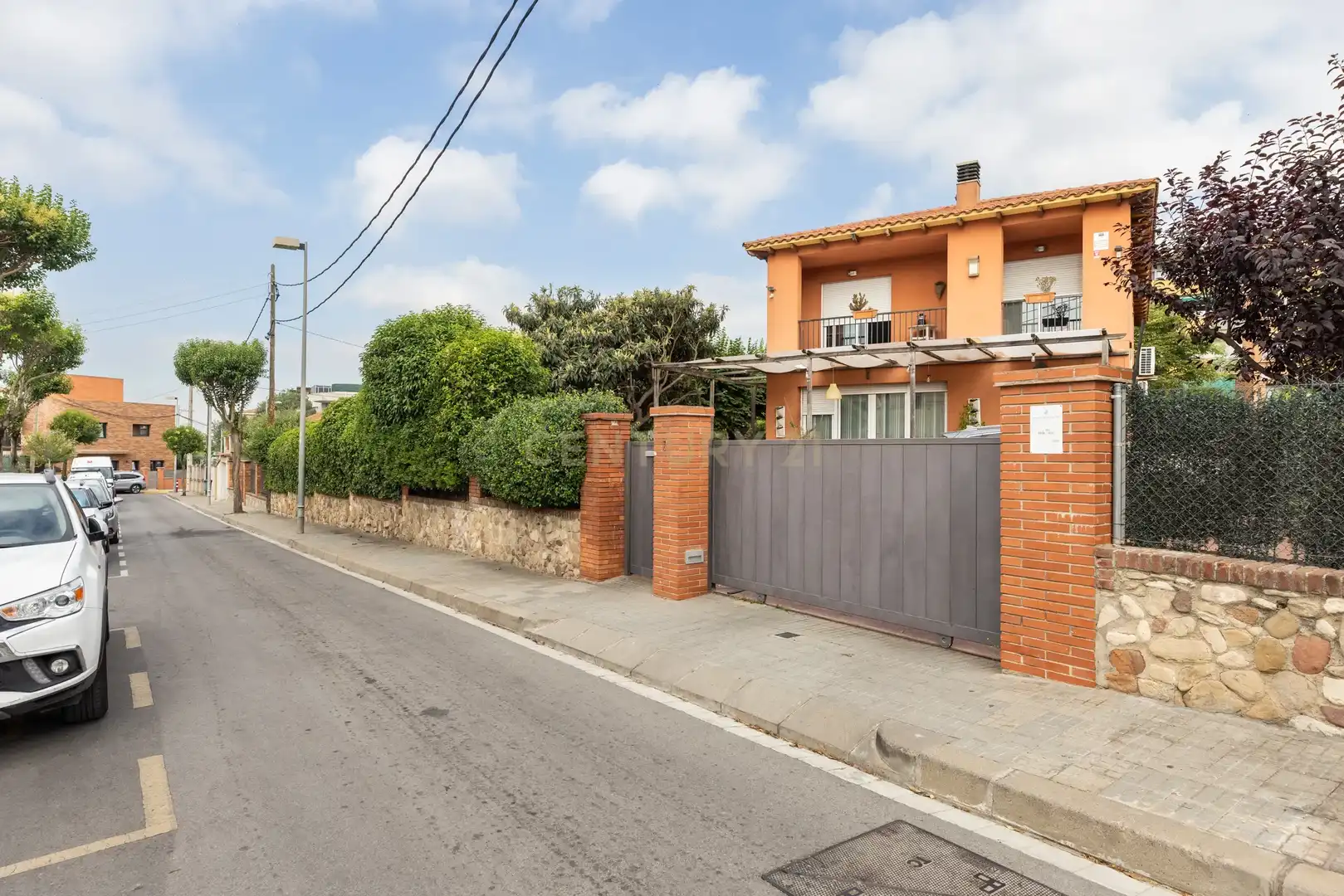 Vista exterior de Casa o chalet en venta en Parets del Vallès con Aire acondicionado y Balcón