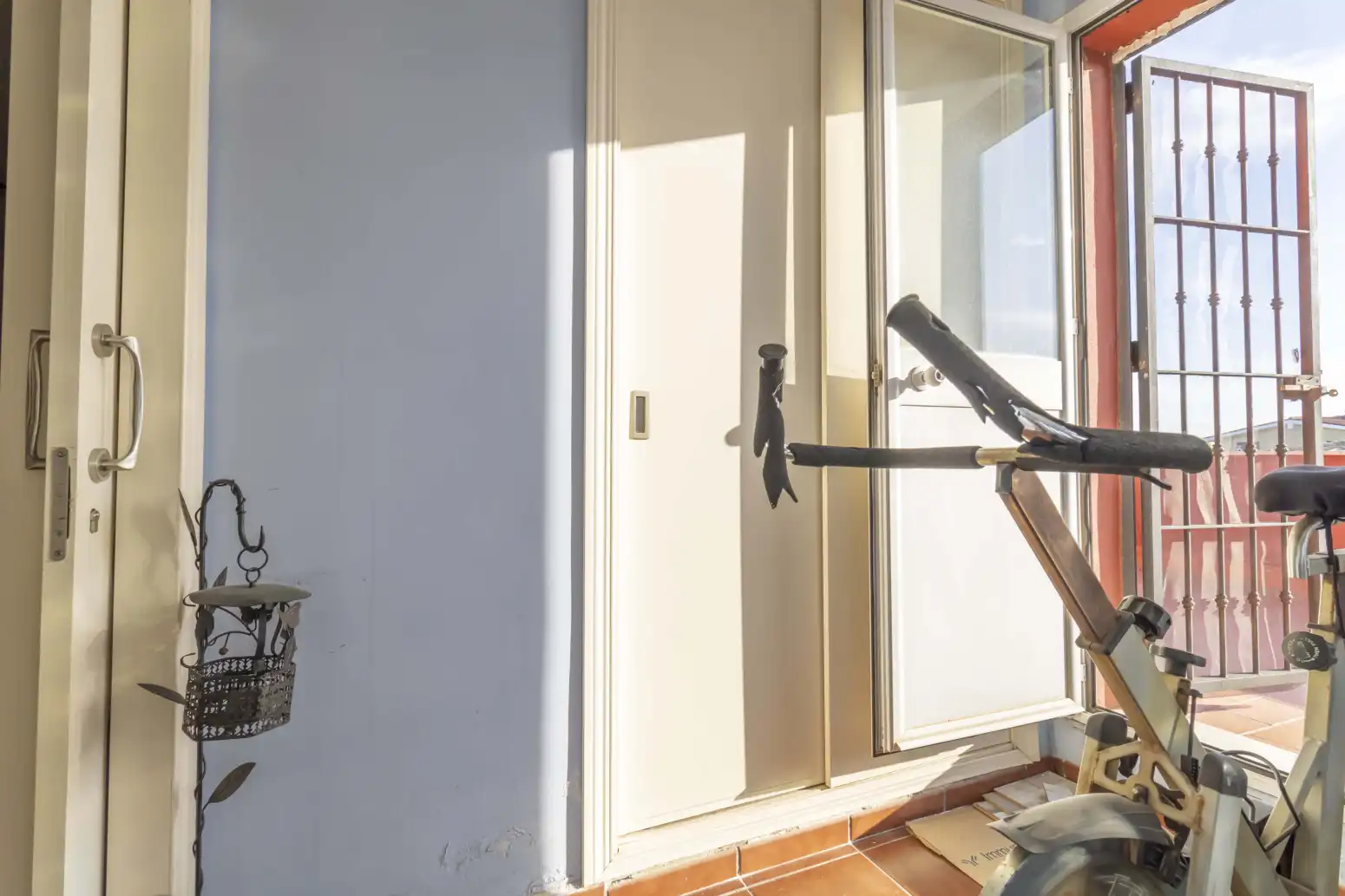 Dormitori de Casa o xalet en venda en Alcalá de Guadaira amb Aire condicionat, Terrassa i Piscina