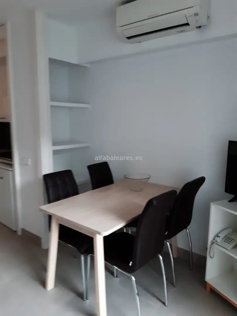 Menjador de Apartament en venda en Alcúdia amb Aire condicionat, Calefacció i Jardí privat