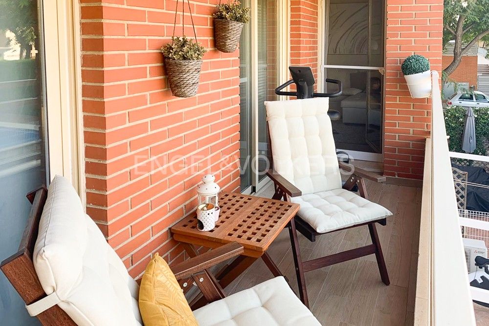 Terrassa de Apartament de lloguer en Torrent amb Aire condicionat, Calefacció i Jardí privat