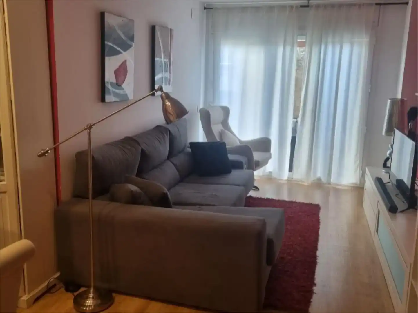Sala de estar de Planta baja en venta en Roda de Berà con Aire acondicionado, Jardín privado y Parquet