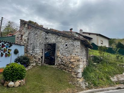 Vista exterior de Finca rústica en venda en San Vicente de la Barquera