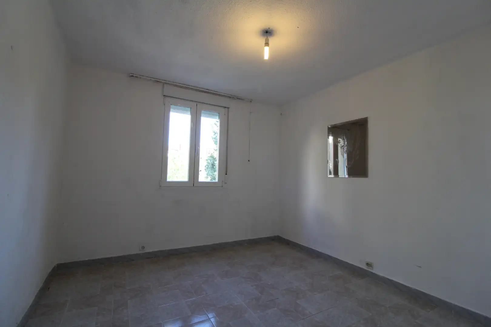 Bedroom of Flat for sale in Madrid