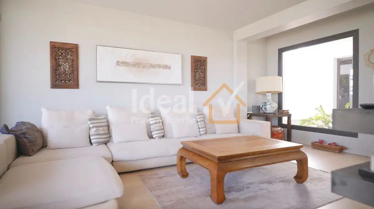 Detached house with pool for sale in Costa Adeje, imagen 4