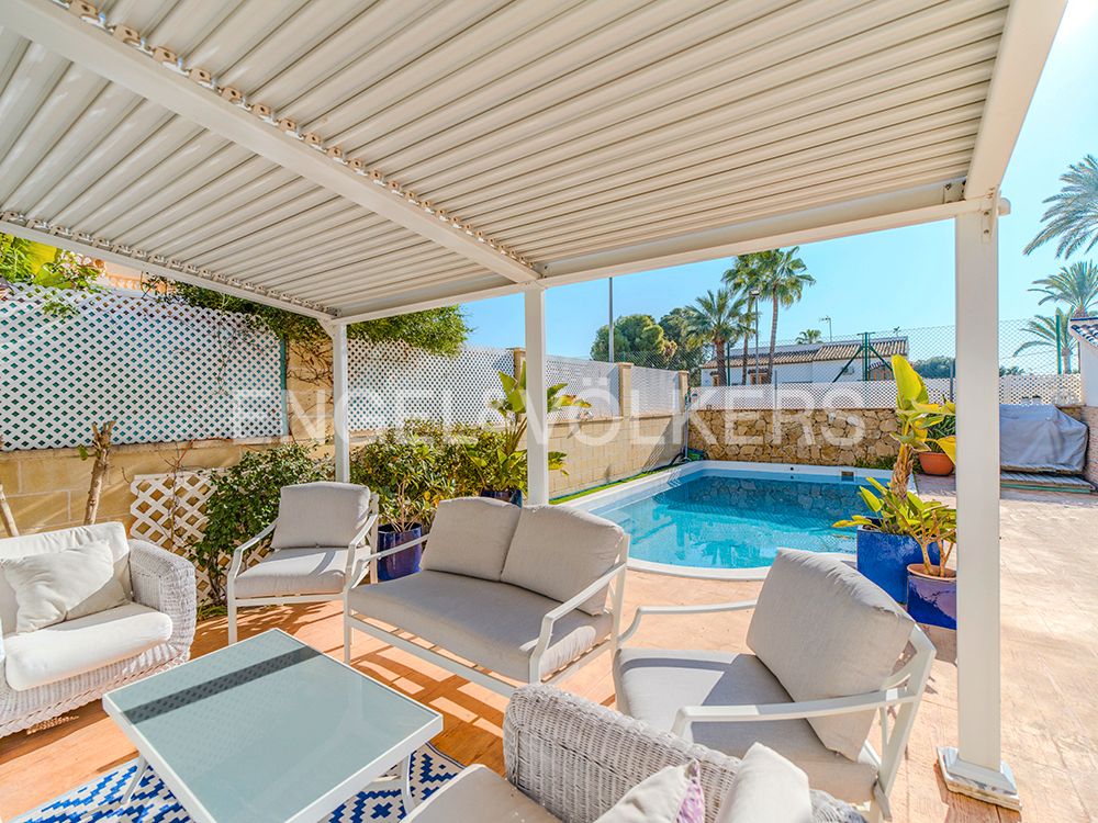 Terrace of House or chalet for sale in Sant Joan d'Alacant  with Air Conditioner, Heating and Private garden