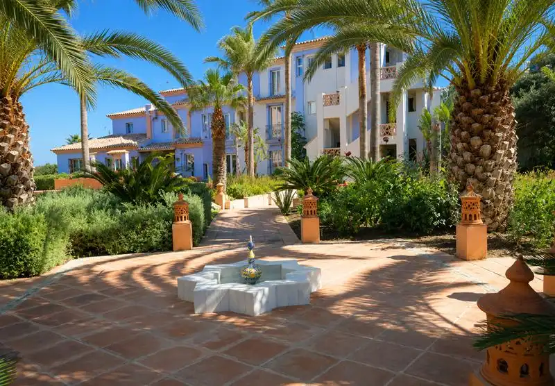 Terrasse von Wohnung zum Verkauf in Casares mit Klimaanlage, Heizung und Privatgarten