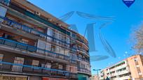 Vista exterior de Pis en venda en Coslada amb Aire condicionat, Calefacció i Parquet