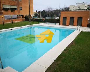 Piscina de Pis de lloguer en Torremolinos amb Aire condicionat, Jardí privat i Piscina