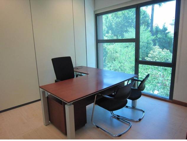 Oficina en Alquiler en Sector Sur  - La Palmera - Reina Mercedes