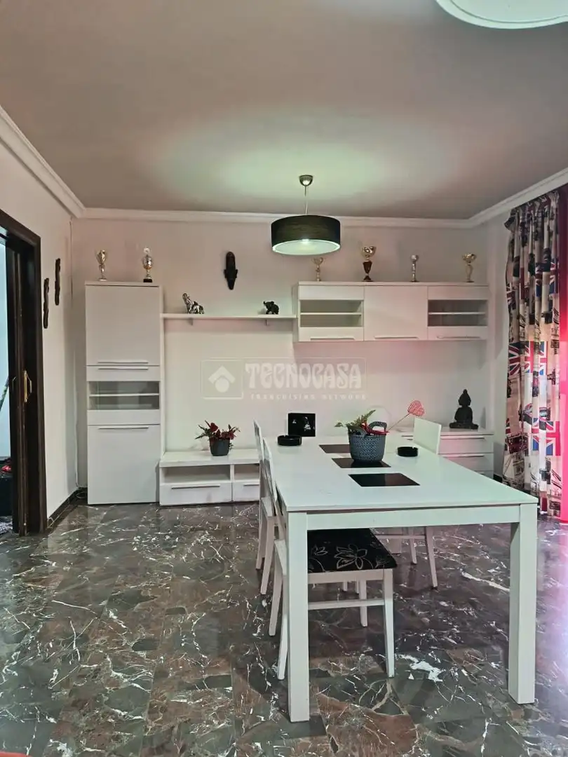 Flat with terrace for sale in La Carolina, imagen 2