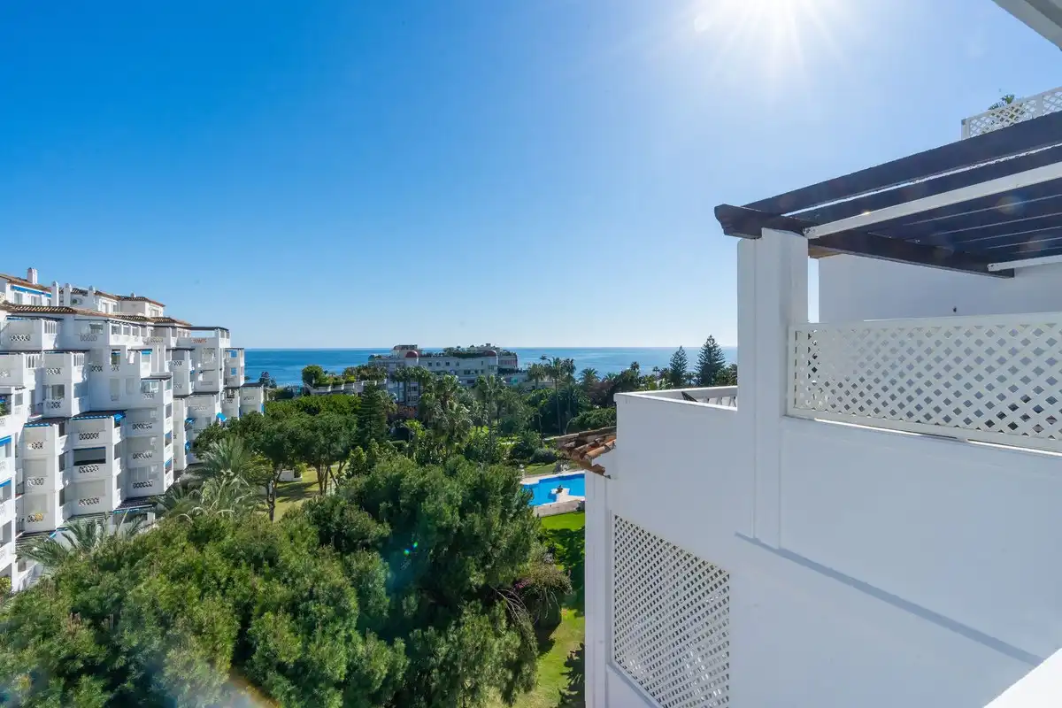 Apartment mit Pool zum Verkauf in Nueva Andalucía, imagen 9