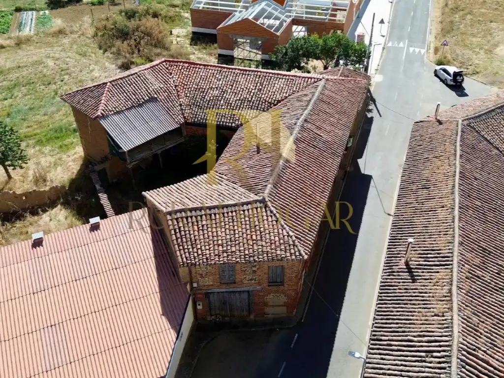 House for sale in Villaturiel, imagen 7