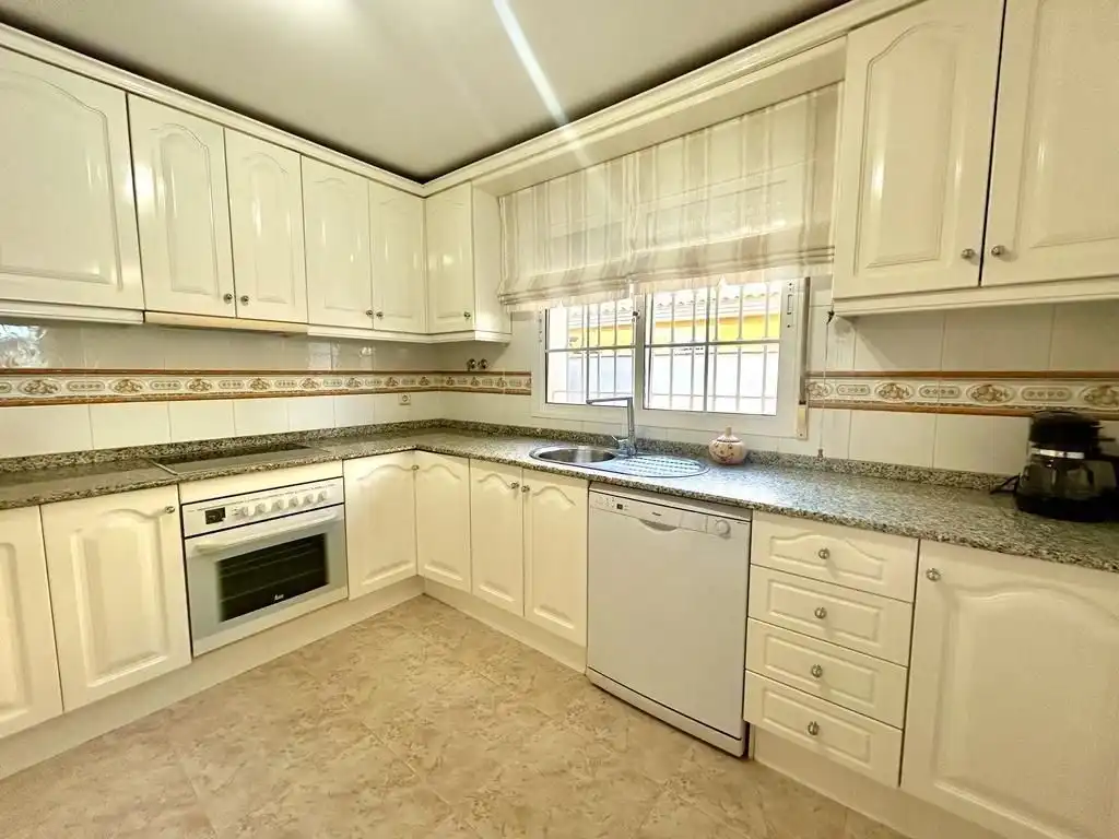 Villa mit Terrasse zum Verkauf in Calle Caliza, imagen 8