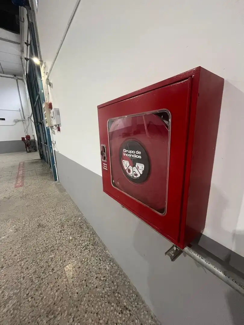 Fabrikhallen zur Miete in Algorós - El Derramador