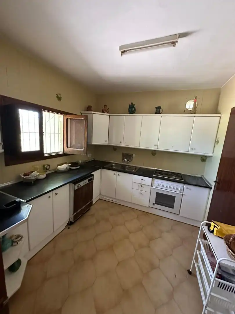 Chalet con piscina en venta en Parque de la Constitución 5a, imagen 3