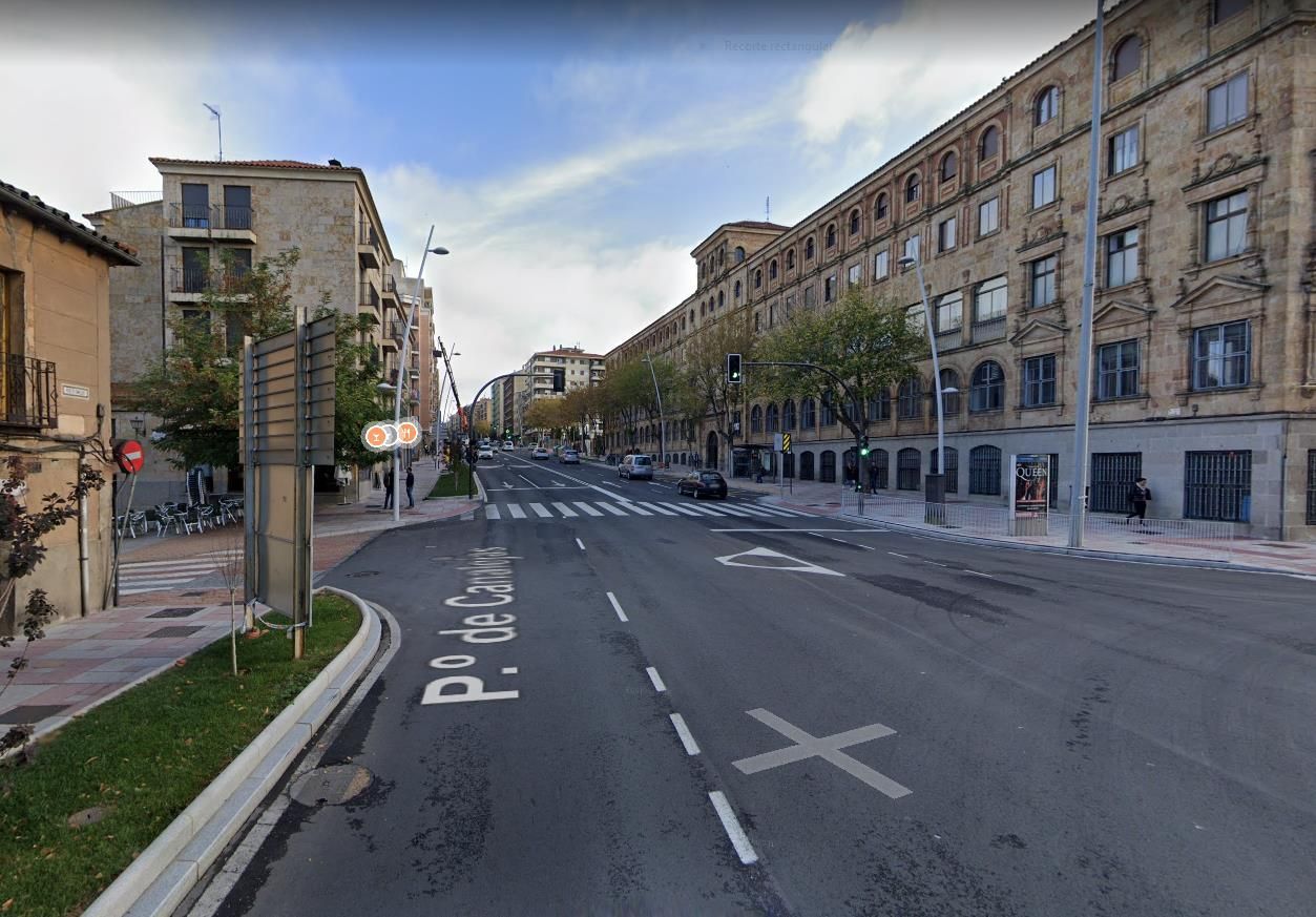 Exterior view of Building for sale in Salamanca Capital