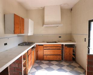 Cuina de Casa o xalet en venda en Cáceres Capital