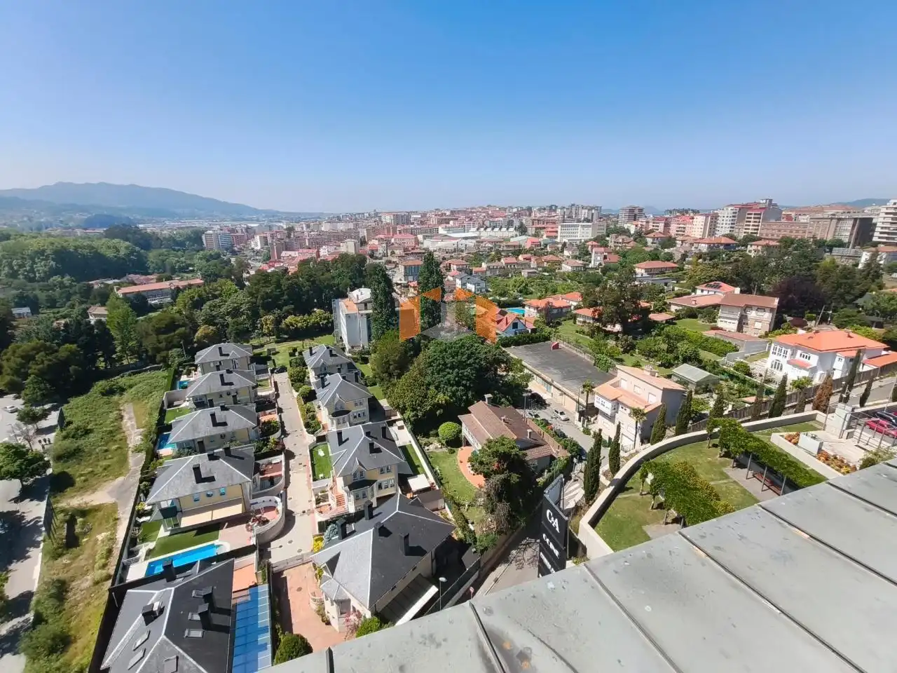Vista exterior de Ático en venta en Vigo  con Aire acondicionado, Calefacción y Terraza