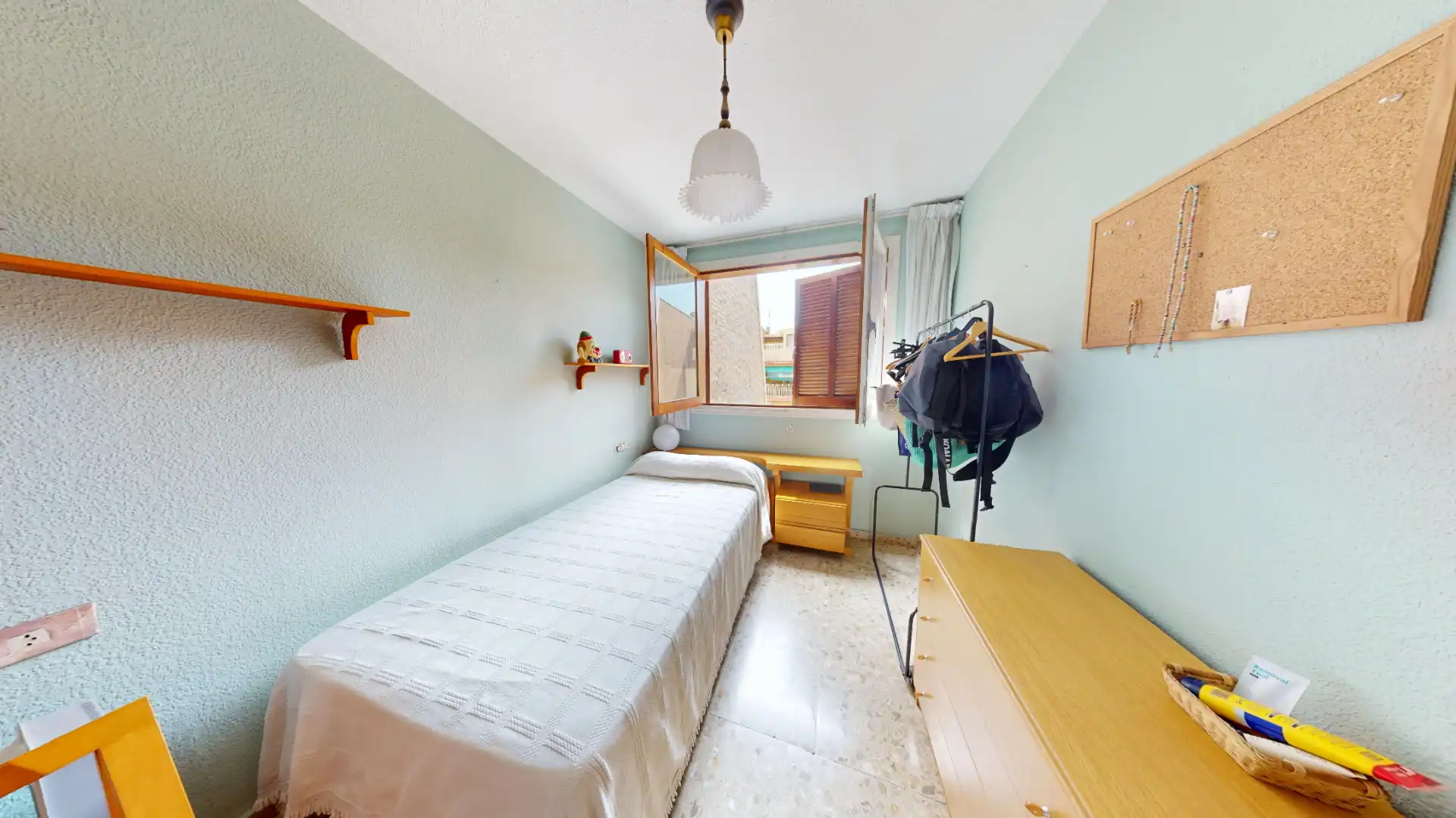 Habitación de Casa o chalet en venta en Alicante / Alacant con Aire acondicionado, Jardín privado y Terraza