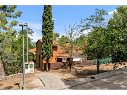 Exterior view of House or chalet for sale in Terrassa  with Private garden and Terrace