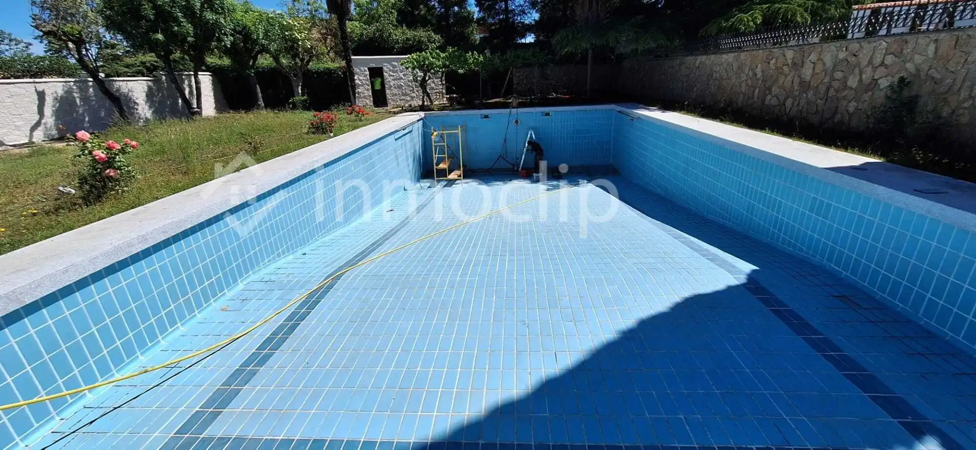 Piscina de Casa o xalet en venda en Villamayor amb Calefacció, Jardí privat i Terrassa