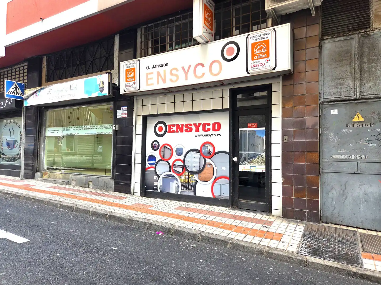 Local commercial en cession à Calle Montevideo