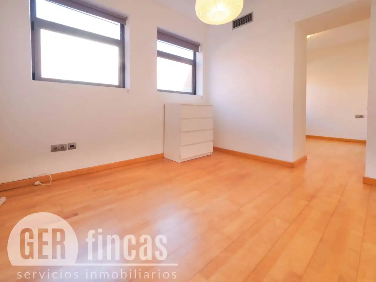 Schlafzimmer von Maisonette zum Verkauf in Terrassa mit Klimaanlage, Heizung und Parkett