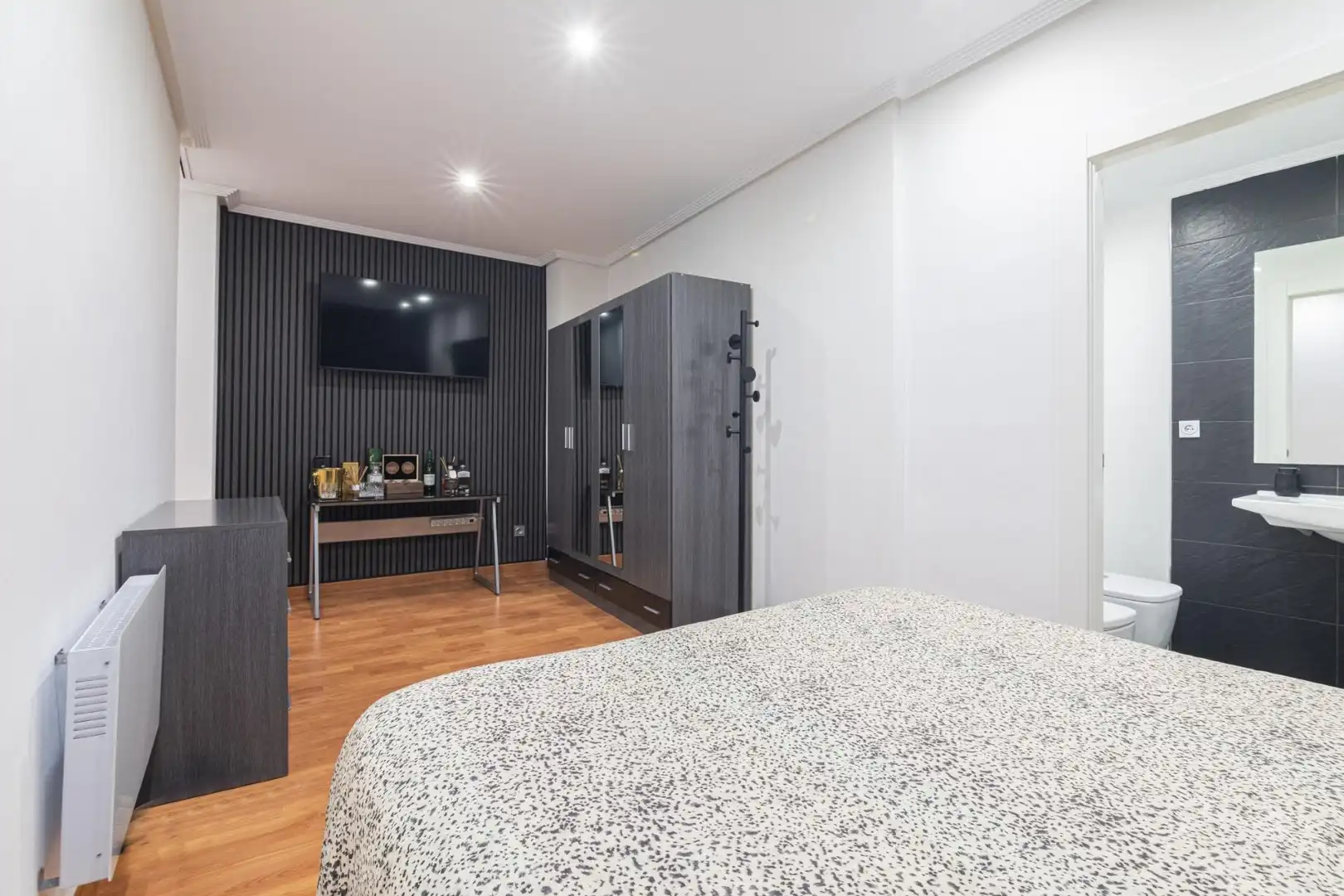 Bedroom of Flat for sale in Elche / Elx  with Air Conditioner and Furnished