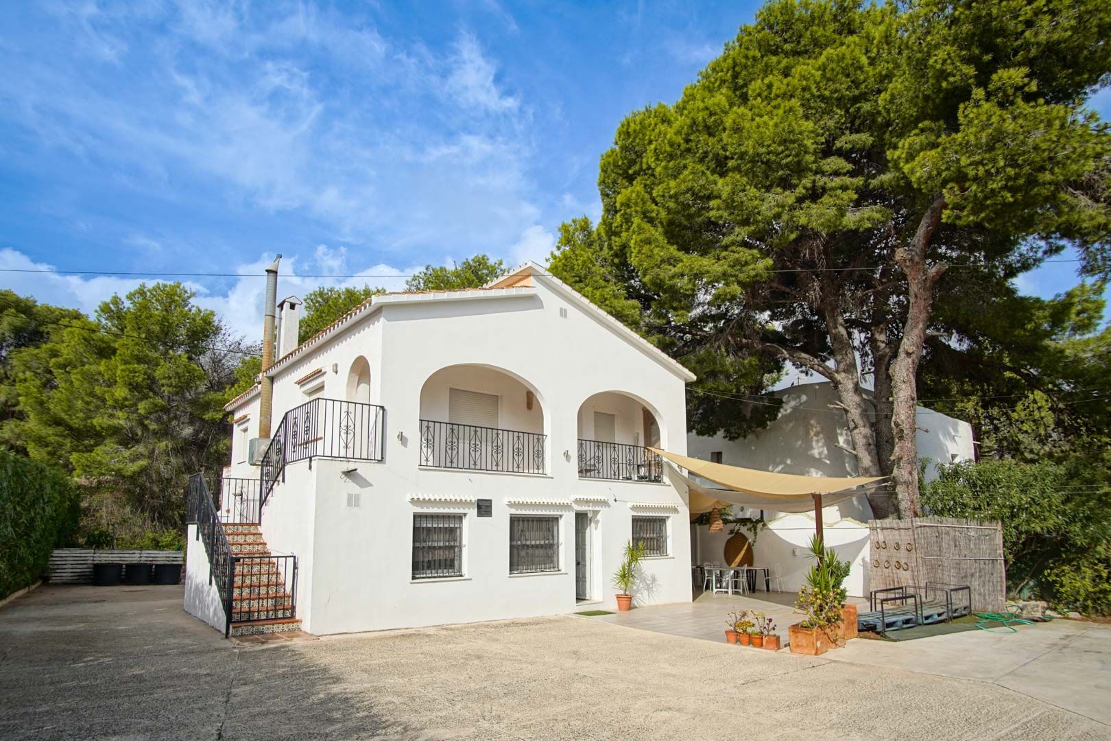 Exterior view of House or chalet for sale in Dénia  with Air Conditioner, Terrace and Balcony
