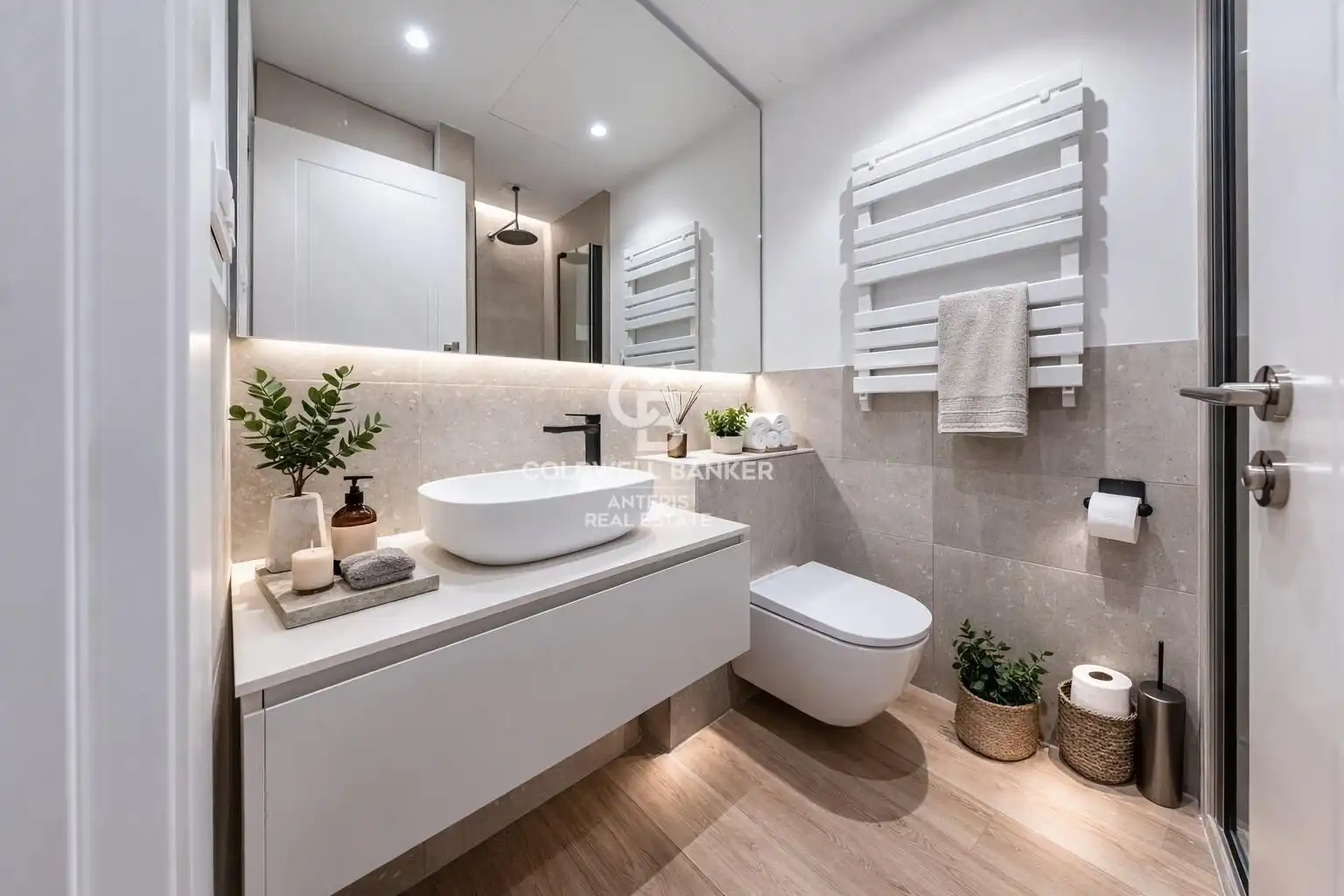 Baño de Piso en venta en Barcelona con Aire acondicionado, Calefacción y Balcón