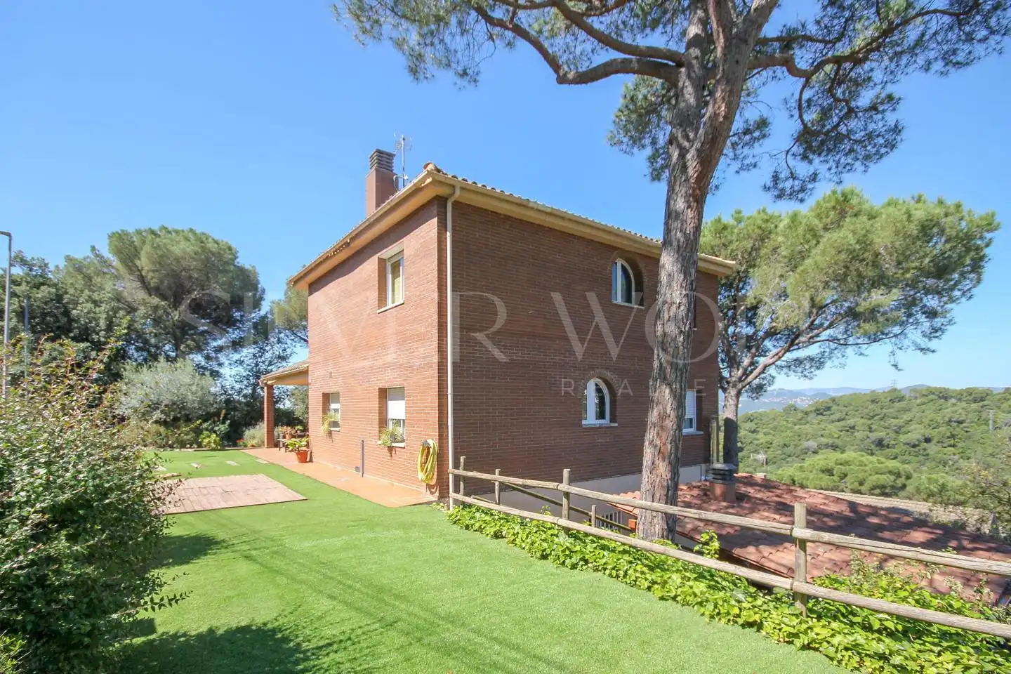 House with garden for sale in Del Canigó, imagen 2