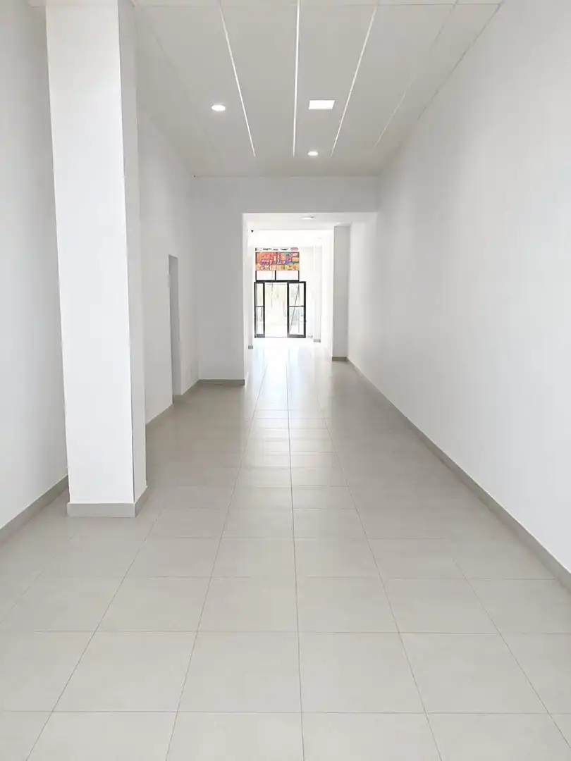 Business premises to rent in Centre, imagen 11
