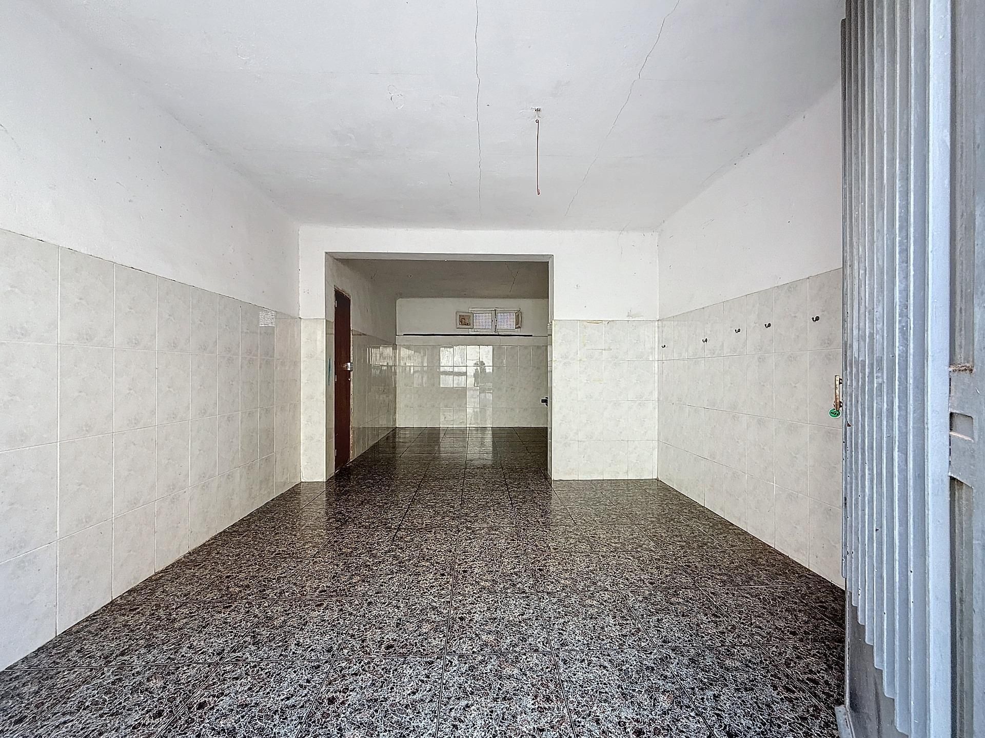 Premises for sale in Onil