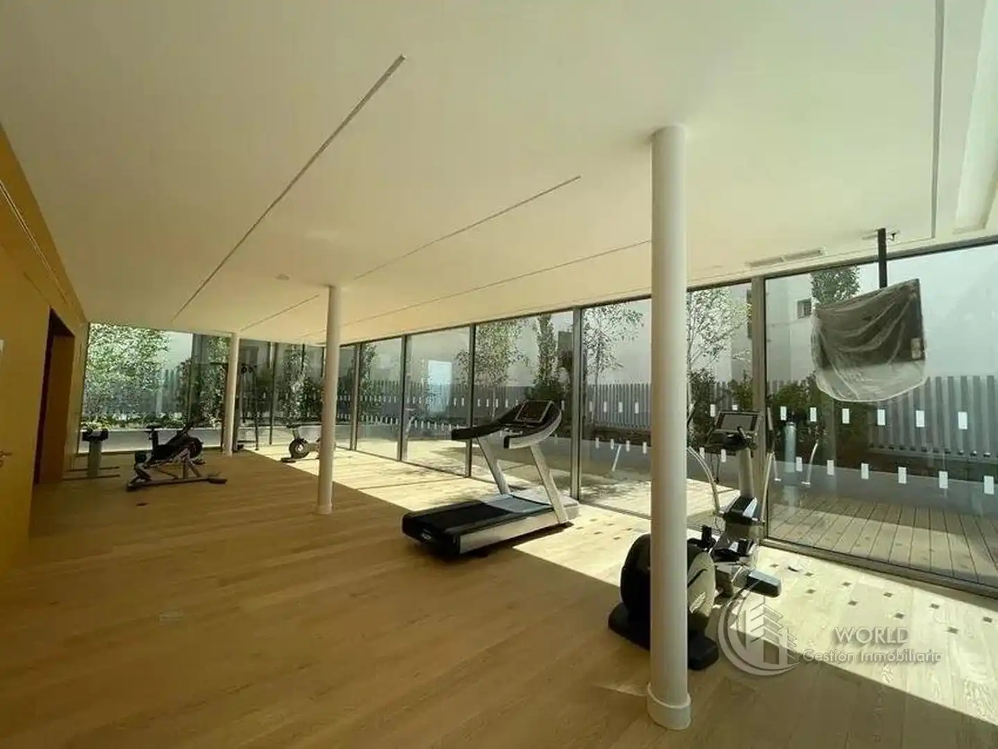 Terraza de Piso de alquiler en Madrid con Aire acondicionado, Calefacción y Jardín privado