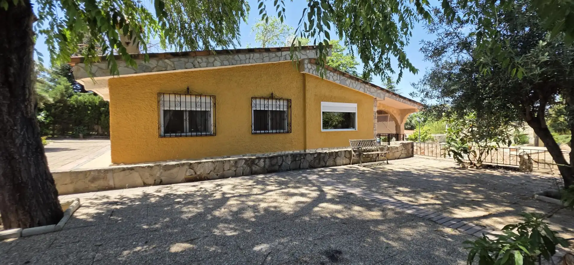 Detached house with pool for sale in Eurovillas, imagen 2