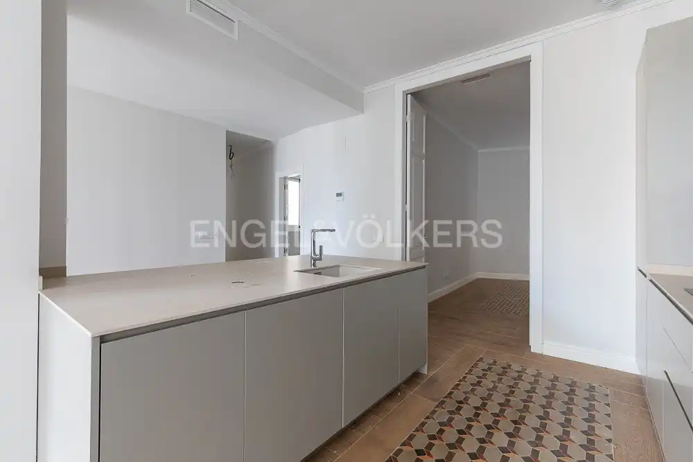 Küche von Wohnung zum Verkauf in Valencia mit Klimaanlage, Heizung und Balkon