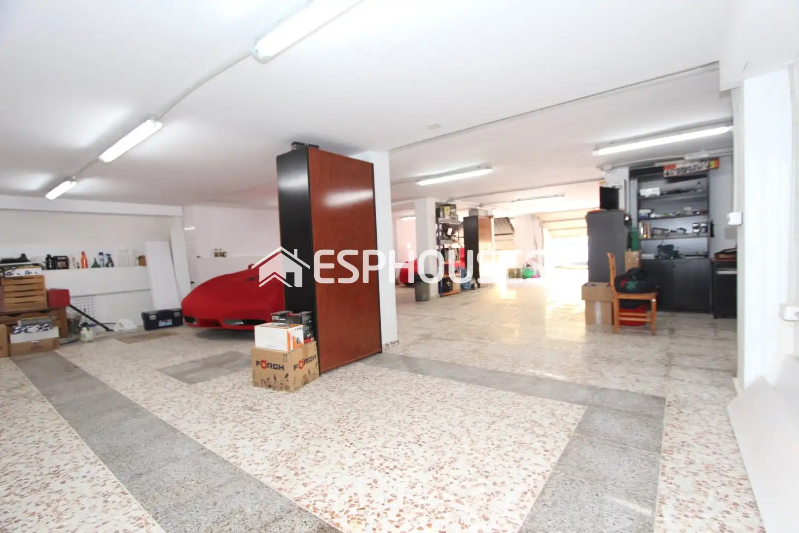 Aparcament de Casa o xalet en venda en Alicante / Alacant amb Aire condicionat, Terrassa i Piscina