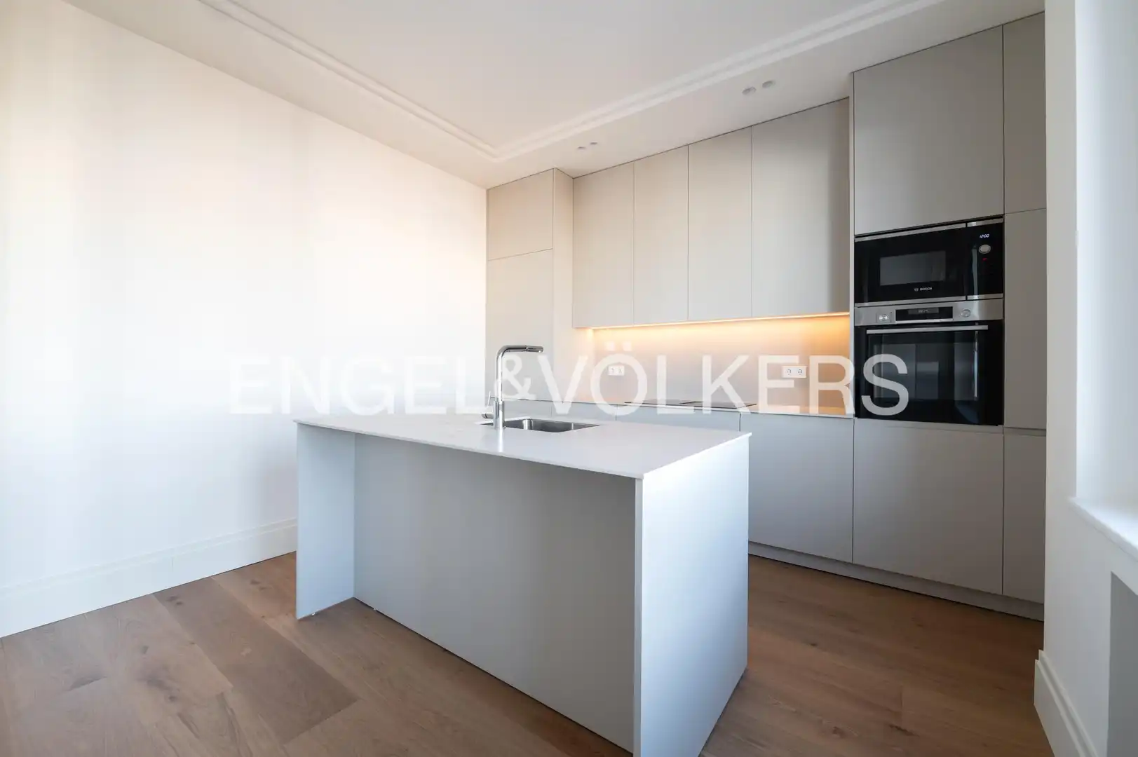 Cocina de Piso en venta en Madrid con Aire acondicionado, Calefacción y Trastero