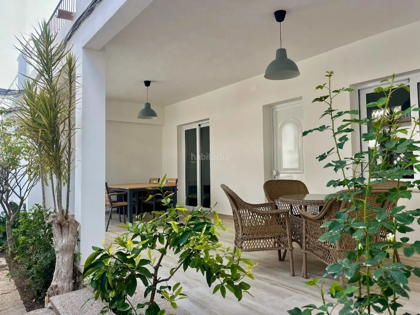 Flat to rent in Carrer de Formentor 88