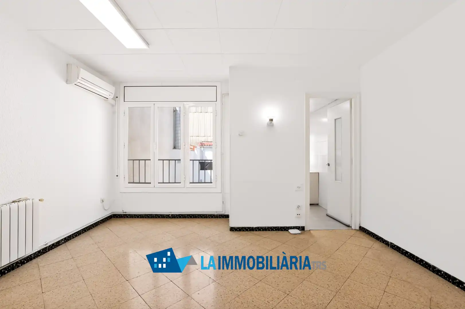 Piso en venta en Terrassa con Aire acondicionado, Calefacción y Terraza