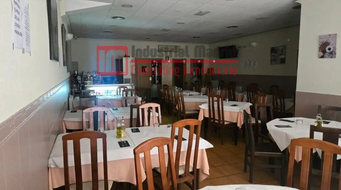 Local comercial en venda a Villaverde, imagen 6