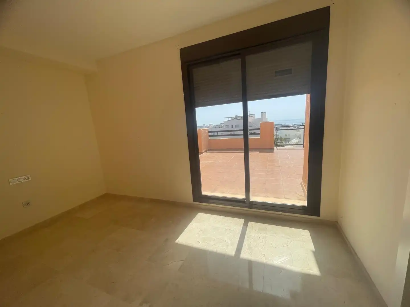 Flat for sale in C/ Cartajima, Riviera del Sol