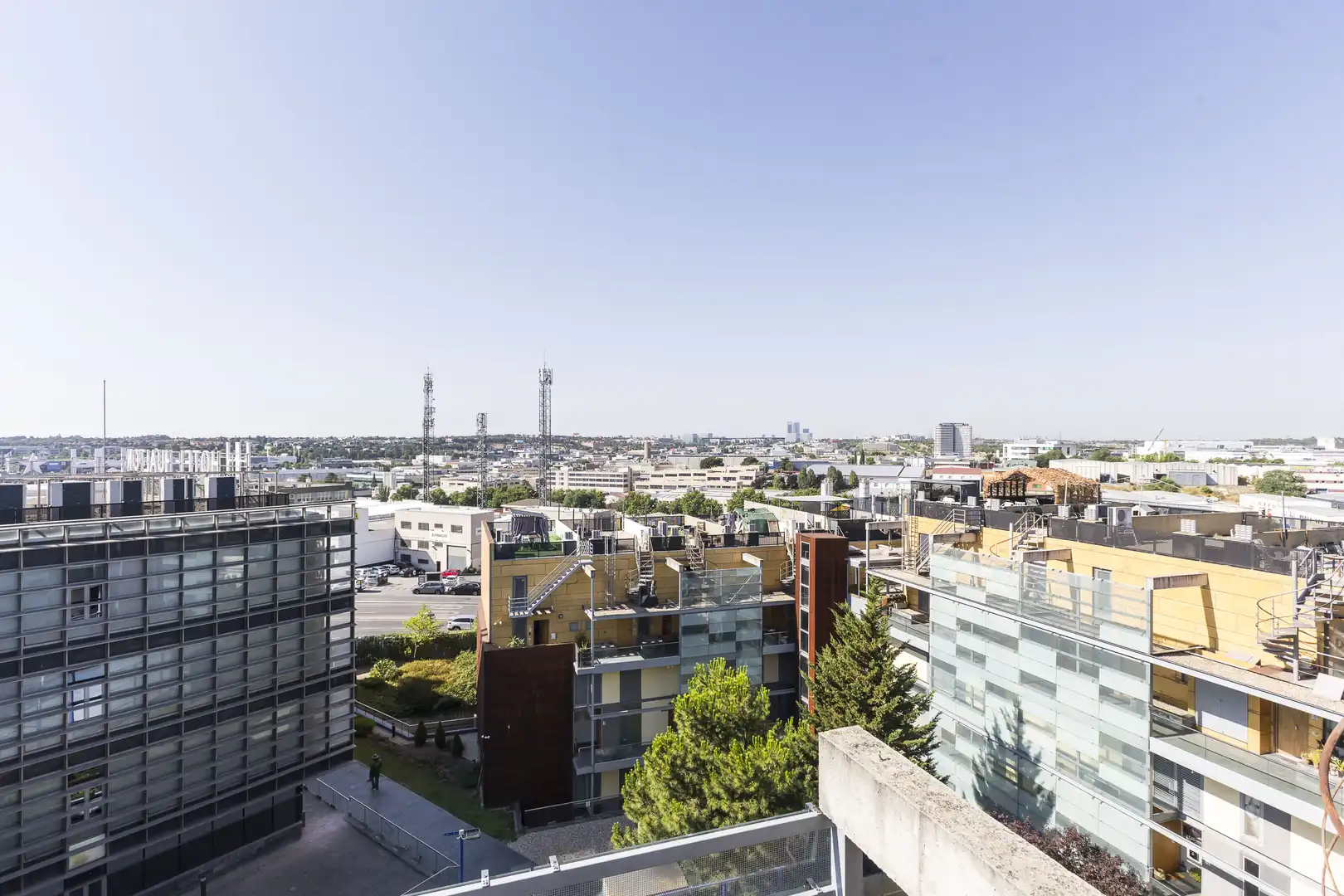 Vista exterior de Àtic de lloguer en Alcobendas amb Aire condicionat, Calefacció i Terrassa