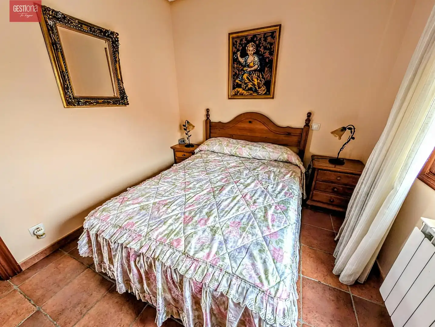 Dormitori de Casa adosada en venda en Arnuero amb Calefacció, Jardí privat i Terrassa